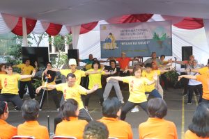 “Nyaah Ka Kolot” – Mustani with Elderly