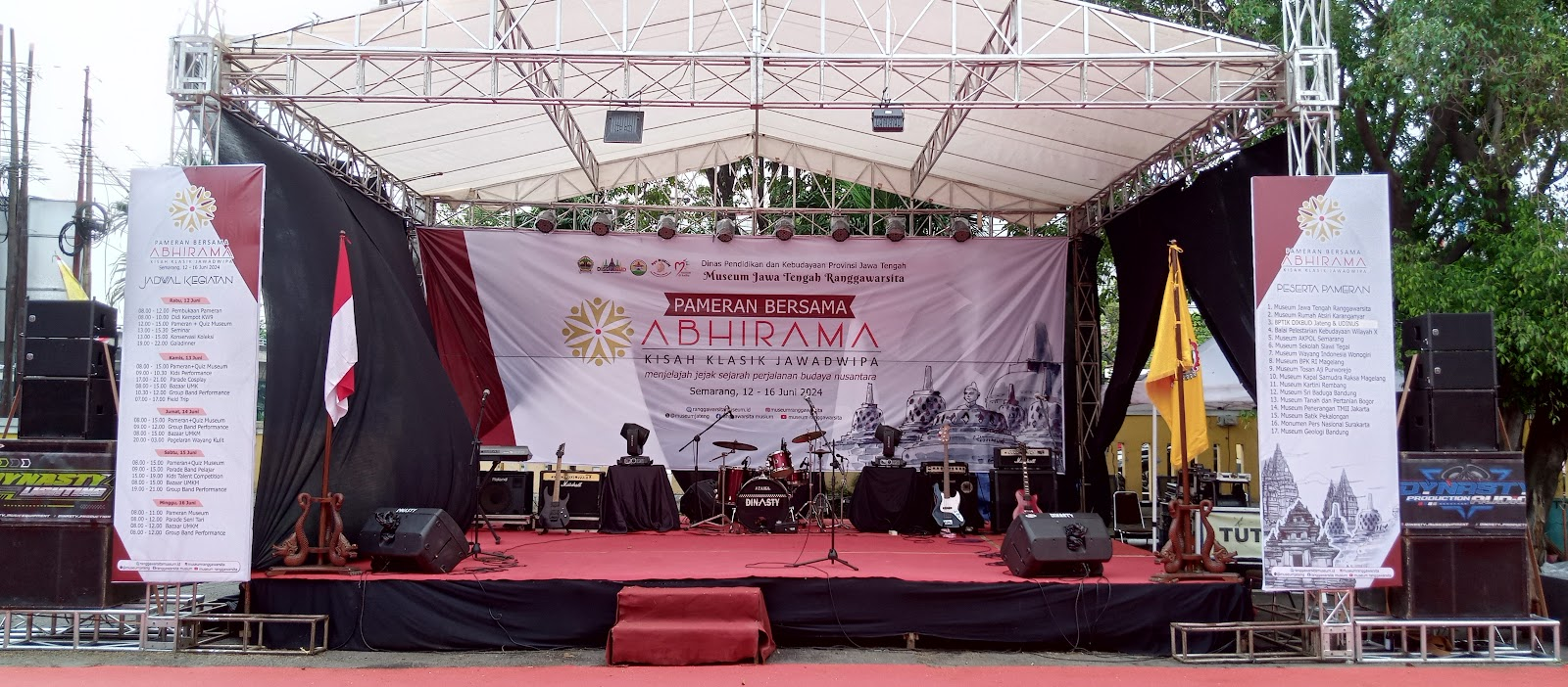 Mustani di Pameran Bersama Abhirama